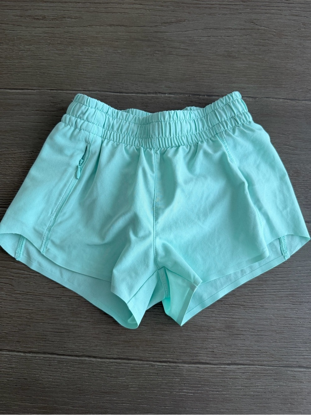 Heart the Hustle 2.5 Inch Athlete shorts